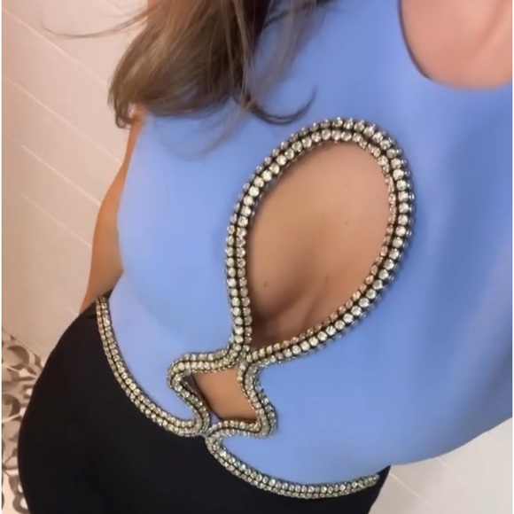 DAVID KOMA Crystal detailed Cutout Crepe Crop Top (UK6) - Picture 11 of 12